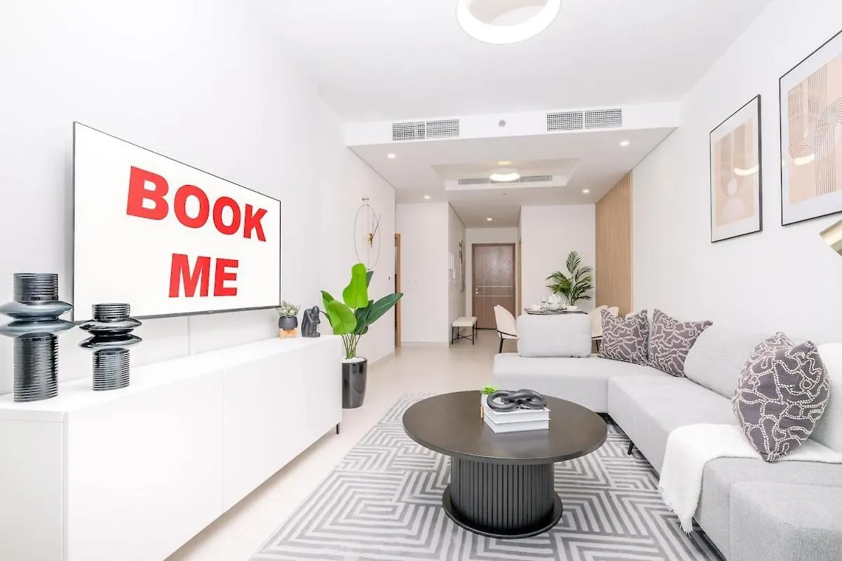 Serene 1-Bedroom Apartment For 4 In Business Bay Dubai