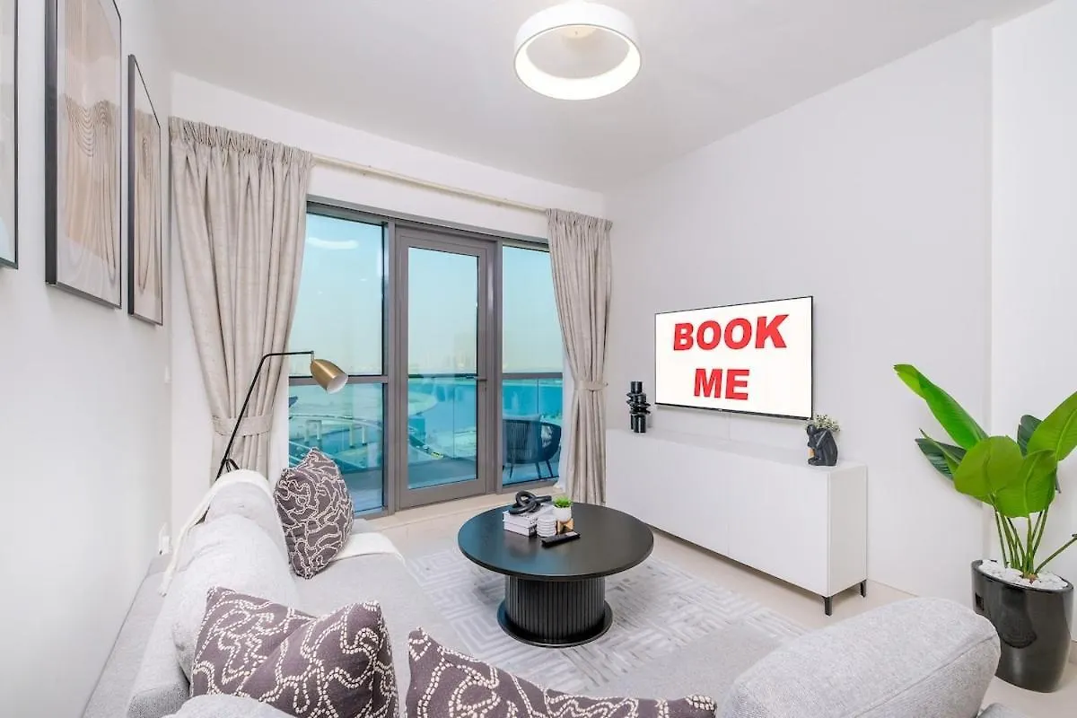 Serene 1-Bedroom Apartment For 4 In Business Bay Dubai