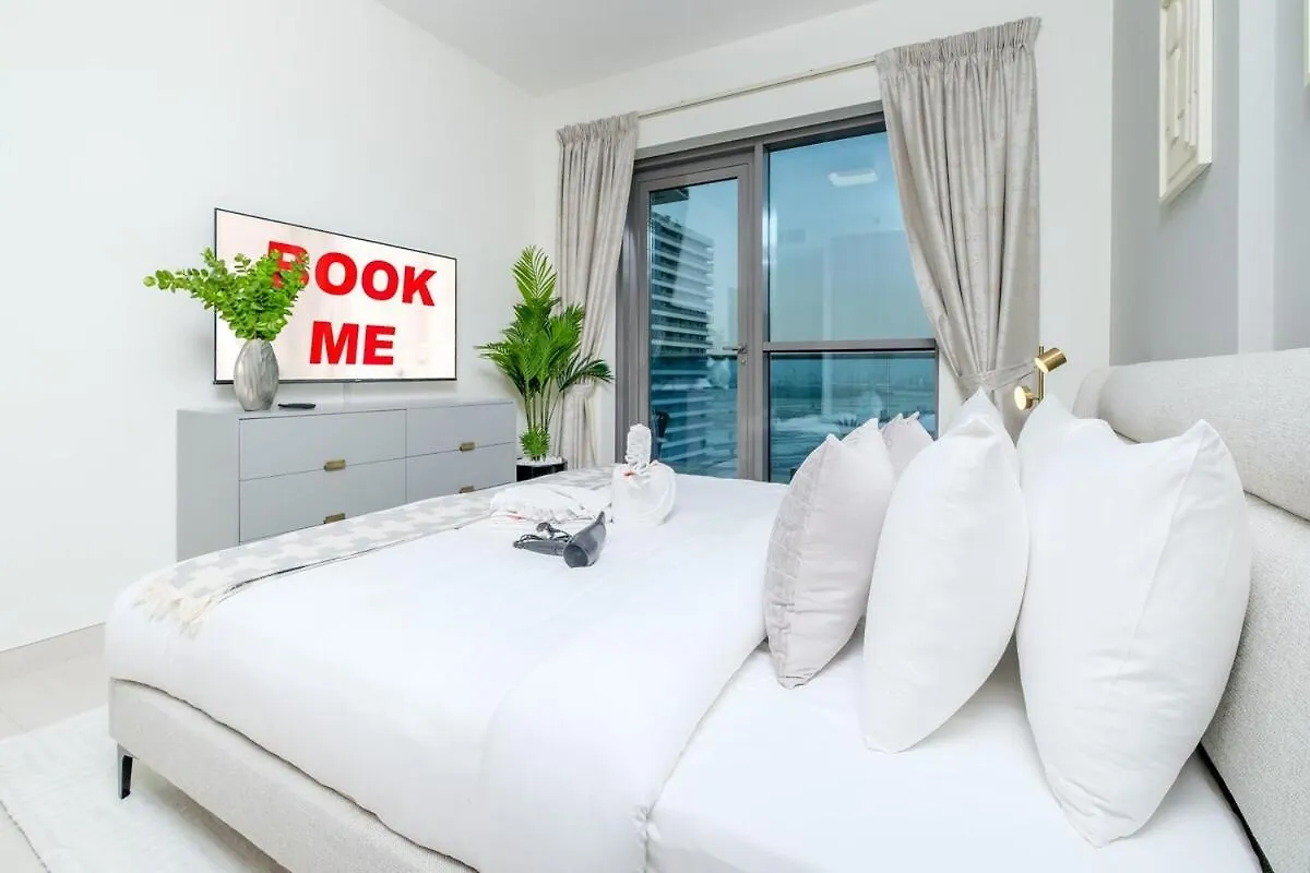 Serene 1-Bedroom Apartment For 4 In Business Bay Dubai