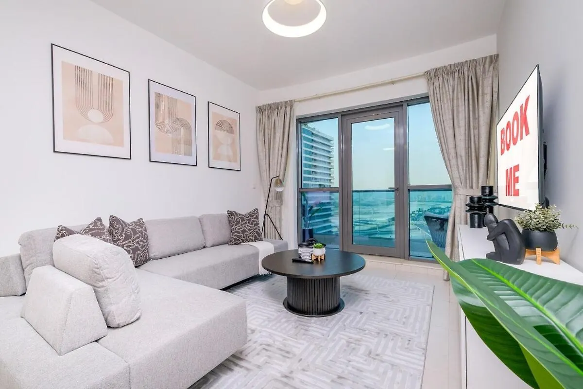 Serene 1-Bedroom Apartment For 4 In Business Bay Dubai 0*,  United Arab Emirates