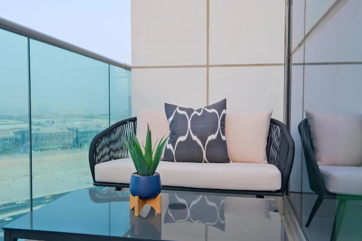 Serene 1-Bedroom Apartment For 4 In Business Bay Dubai 0*,  United Arab Emirates